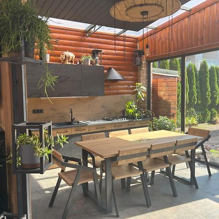 Apartament Oranzeria Kielce Luaran gambar